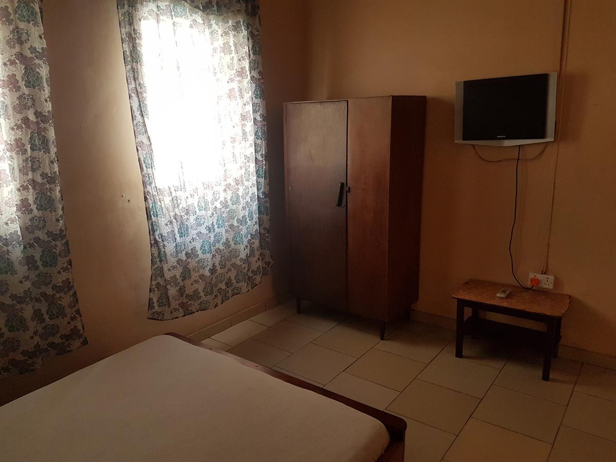 Amenla Hotel Sekondi-Takoradi 外观 照片